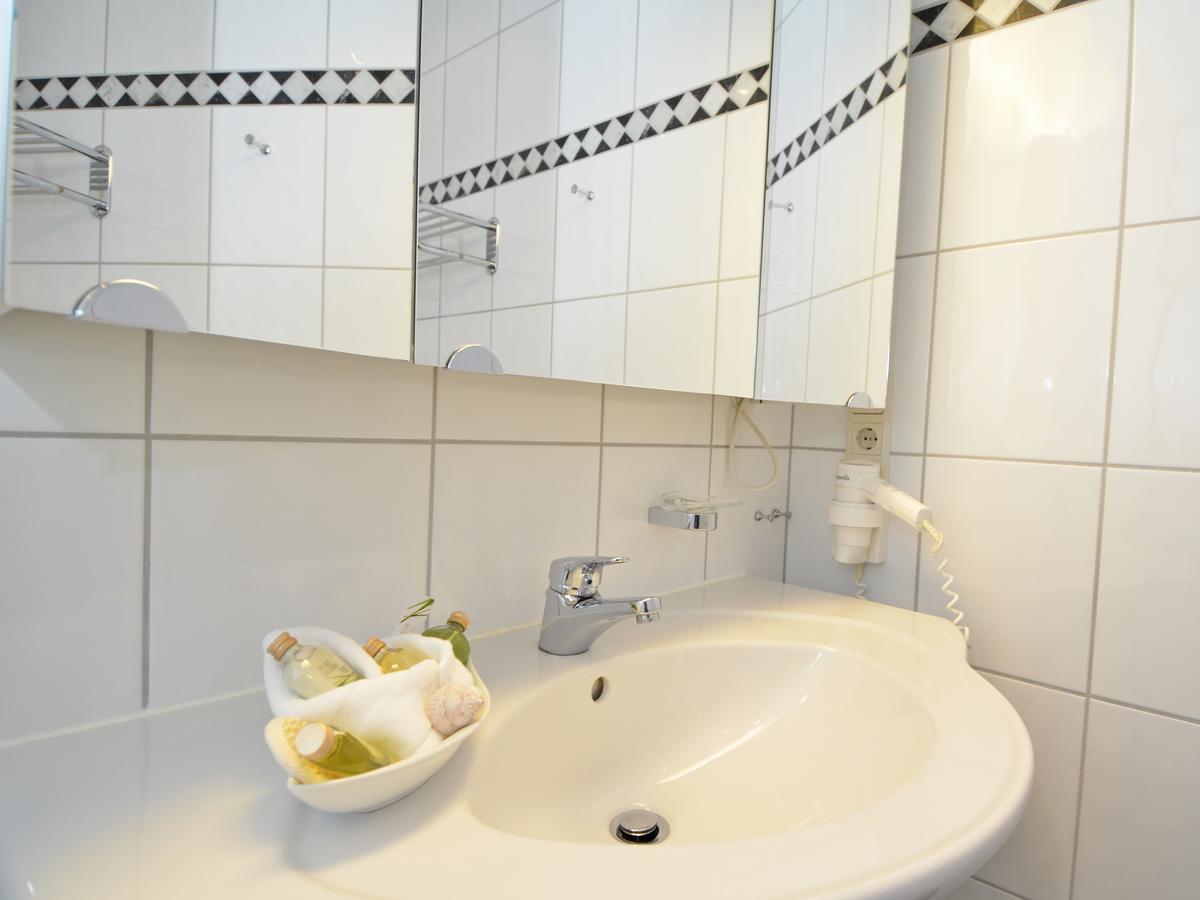 Villa Fernsicht - Apt. 02 Sellin  외부 사진